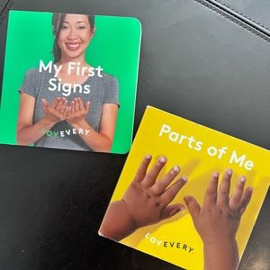 Loveevery books - Set of 2